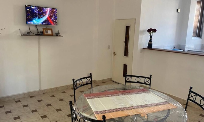 Comuna 15 Condo | Complete apartment with 3 rooms