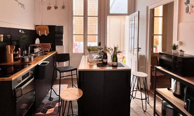 Chalons-en-Champagne House | Complete House at the Super Center of Champagne.