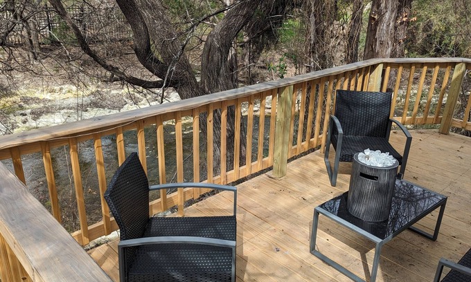 Duncanville Cottage | Complete Tiny House w water view and private yard