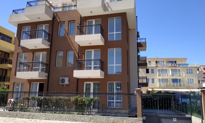Ravda Apartment | Complex Argo