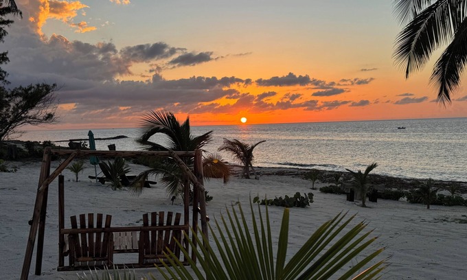 West Bay House | Conch Point 223 by the Sea : Grand Cayman Villa, steps to Private Beach and Pool