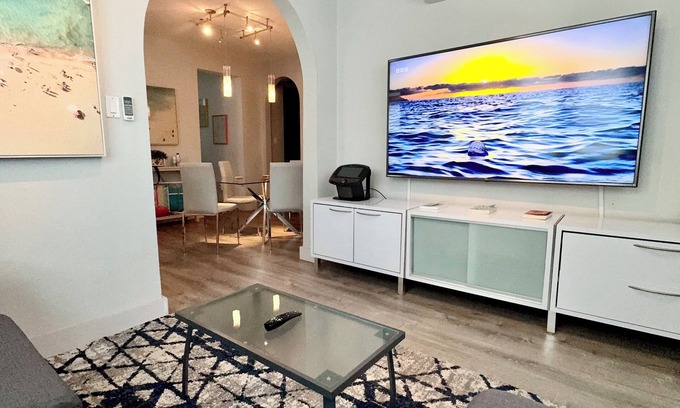 Condado Apartment | Condado Apartment, Beach, Balcony, Cozy, Safe, Secure, Private, Bad Bunny