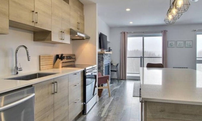 Bromont Apartment | condo à Bromont pour location mensuelle