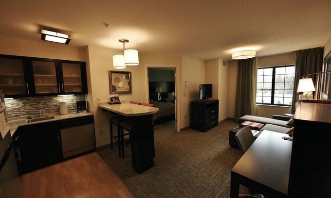 Liverpool Condo | Condo ∙ 2 bedrooms ∙ 6 guests