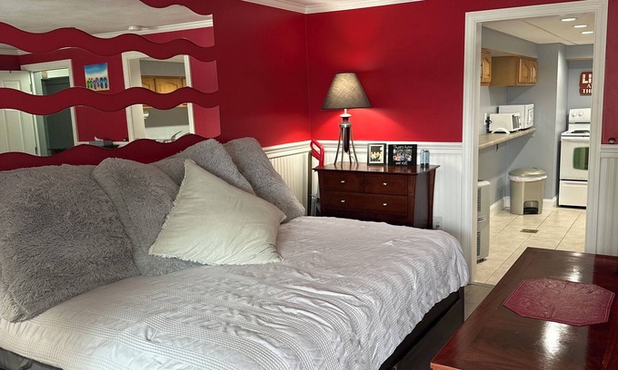 Laconia Condo | Condo in the Heart of the NH Lakes Region Attractions.