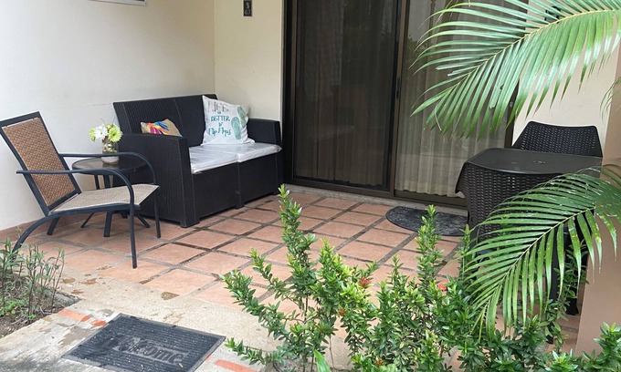 Santa Barbara Apartment | Condo Jade 63