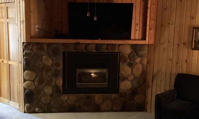 Breezy Point Condo | Condo located in Breezy Point, MN, next to lakes, golf courses and restaurants.