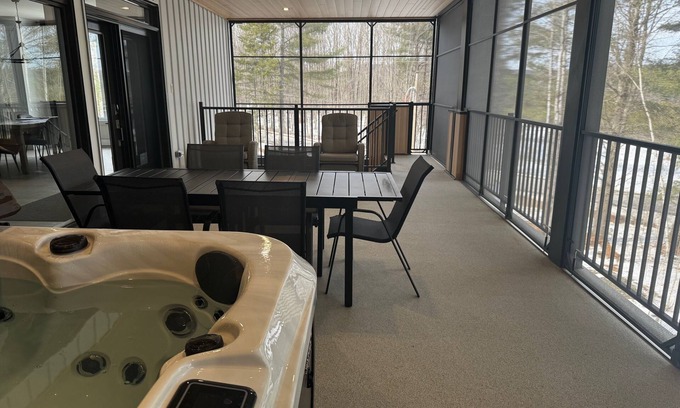 Orford Condo | Condo Neuf a Orford !