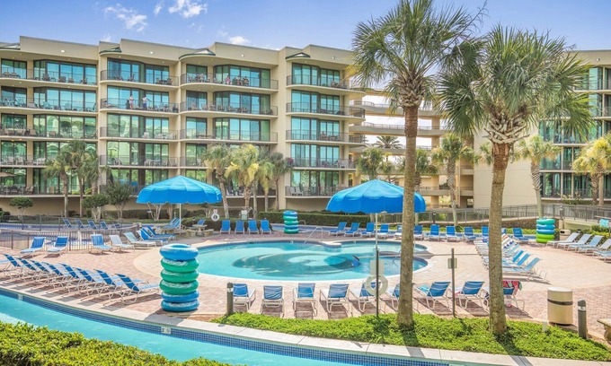 Orange Beach Condo | 🌞Condo on Bay w/Boat Slip - Phoenix On The Bay1108
