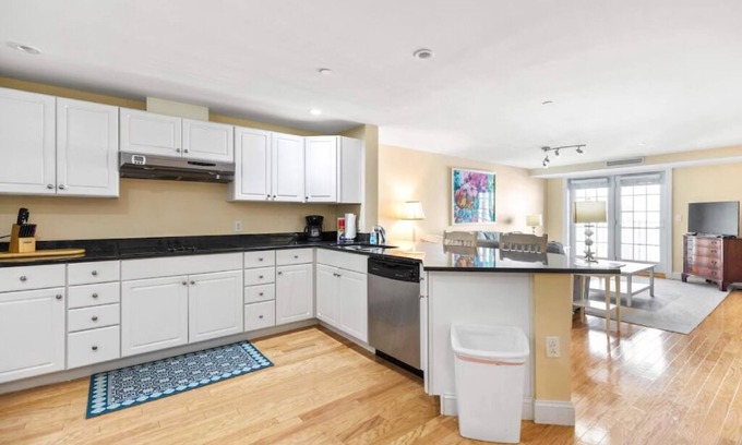 Old Orchard Beach Condo | Condo Room 207 Ocean view next to the pier