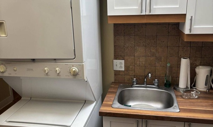 Bellerive Apartment | Condo tout équipé avec accès au balcon/bbq