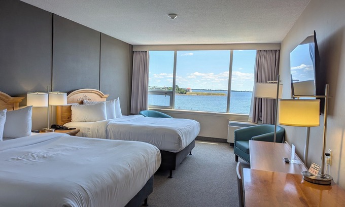 Kingston Hotel | Confederation Place - Hotel