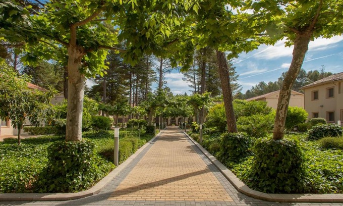 Cofrentes Hotel | Confluent Health Resort