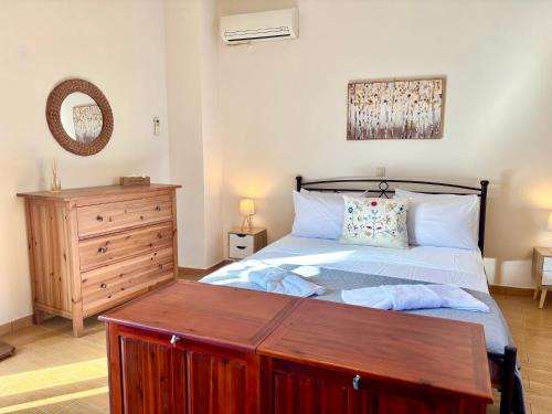 Achilleio House | Conte Makris - Achilleion Village