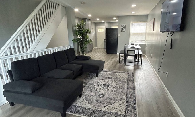 Northwest Philadelphia Apartment | Contemporary 3-Bedroom, 2-Bathroom House, with Backyard & Patio