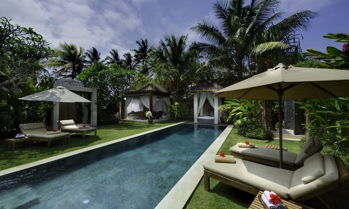 Ketewel Villa | Contemporary design mixed with traditional Javanese villa, Ketewel