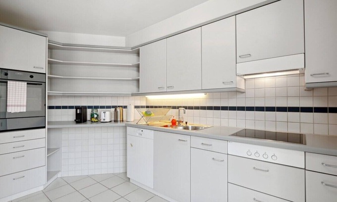 Hottingen Apartment | Contemporary Elegance in the Heart of Zurich