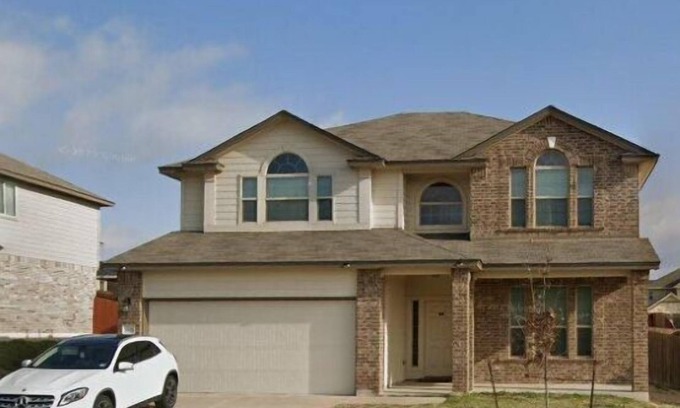 Killeen House | Contemporary family-friendly 4-bedroom home in Killeen, located near Fort Hood!