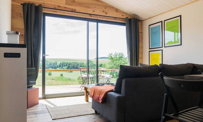 Salives Cottage | Contemporary house in the countryside