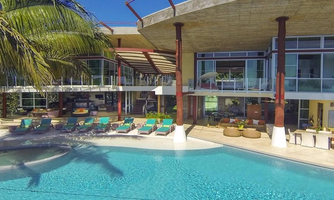 Manuel Antonio House | Contemporary Tropical Mansion, Infinity Pool, Private Gym, Spa, Cinema & Chef