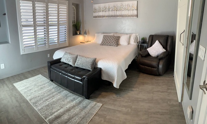 Continental Ranch House | Continental Ranch Private Entrance 1 Bedroom Ensuite, Kitchen, W/D. NW Tucson