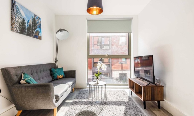 Sheffield Apartment | Convenient 1 Bedroom Apartment in Sheffield