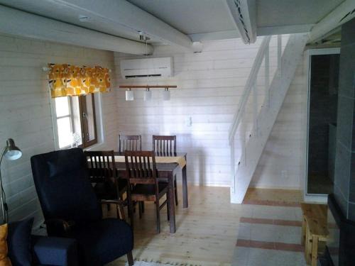 Kivijarvi Apartment | Convenient Apartment for 6 with Sauna
