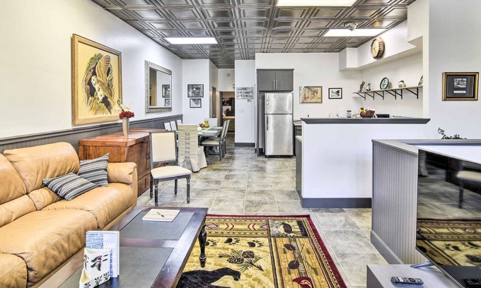 Colusa House | Convenient Colusa Townhome - Pet Friendly!