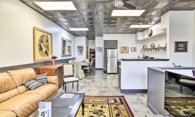Colusa House | Convenient Colusa Townhome - Pet Friendly!