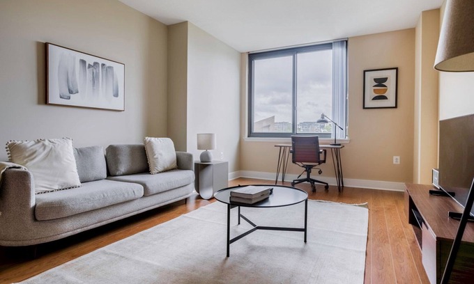 Mount Vernon Triangle Apartment | Convenient Mt Vernon 1BR w/Roof Pool, EV Station & Gym, by Blueground