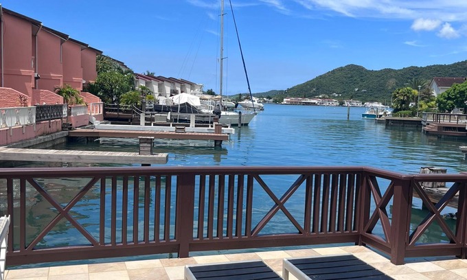 Jolly Harbour Villa | Conveniently Located 2-bedroom villa in Jolly Harbour with Wi-Fi and AC