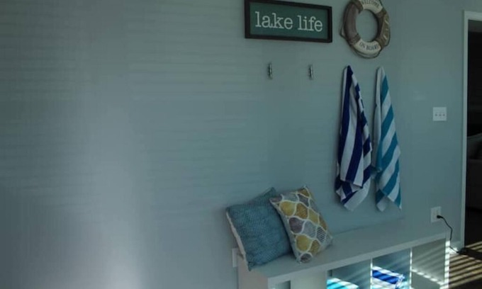 Osage Beach House | Conway Cove Dock Hot Tub Fire Pit