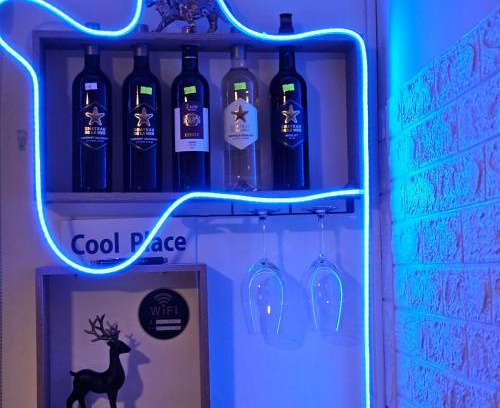 Ramat Gan Apartment | Cool place - חדרים דלוקס - ליד בי"ח "שיבא"-"בלינסון"-"בר אילן"-"מכללת ר"ג" - חניית רכבים P חינם זמינה 24-7 - חשבונית מס
