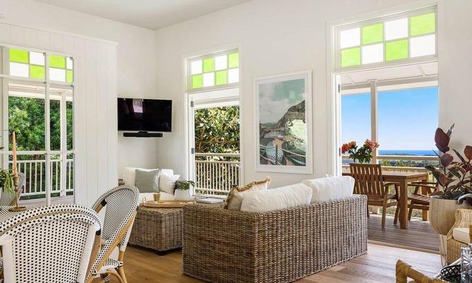 Ewingsdale Cottage | Coolamon Studio - hinterland escape with sea views