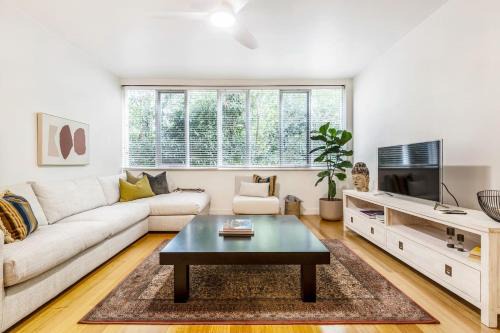 South Yarra Apartment | Coolullah Charm - Your Cosy South Yarra Stay