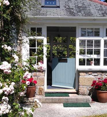 Saint Erth Praze Bed & Breakfast | Coombe Farmhouse