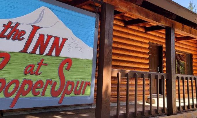 Mount Hood Hotel | Cooper Spur Mountain Resort