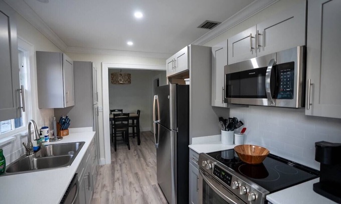 Clewiston House | Coot Bay Cottage at Lake Okeechobee