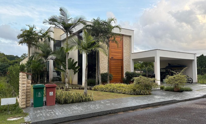 Marituba House | COP30 in Belém - Elegance and Comfort surrounded by nature in 4 Suites.