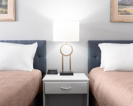 Okanagan-Similkameen Hotel | Copper Mountain Inn and Suites