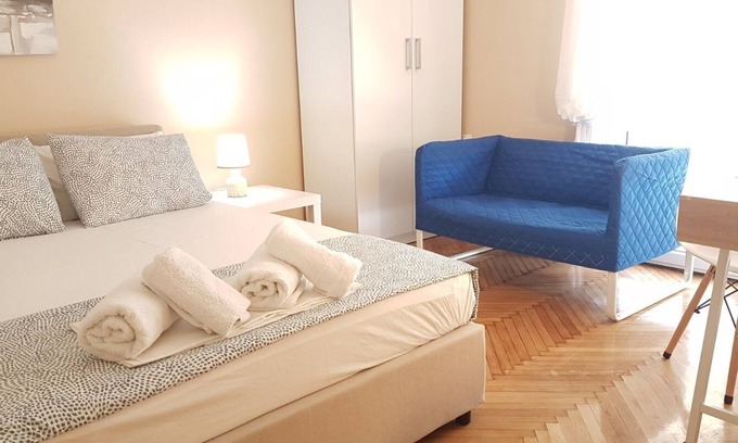 Kypseli Apartment | Coral Athens Centrer - 3,5 BD , 2 BATH