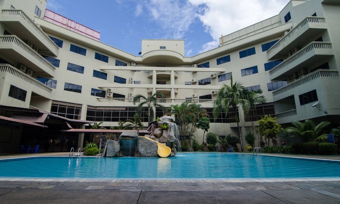 Pangkor Island Hotel | Coral Bay Resort