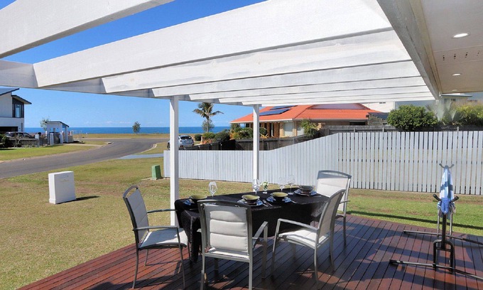 Coral Cove House | Coral Cove Ocean View Retreat