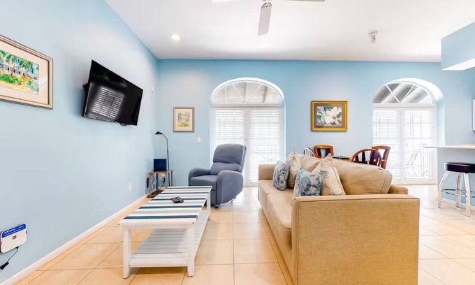 Historic Seaport Apartment | Coral Reef Suite | 1 bed, 1 bath monthly rental near Key West's historic waterfront