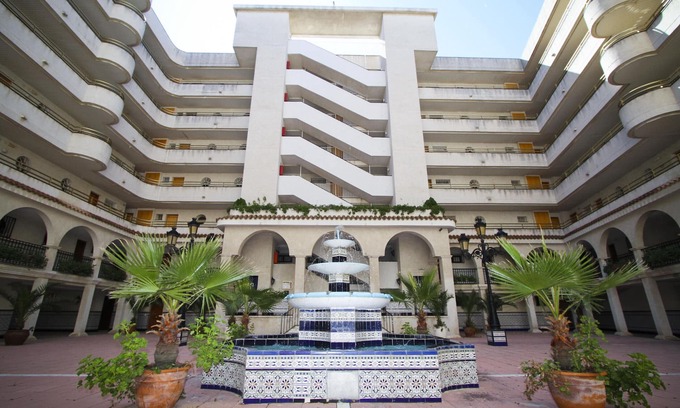 Salou City Centre Apartment | CORDOBA HomeStay By Turismar