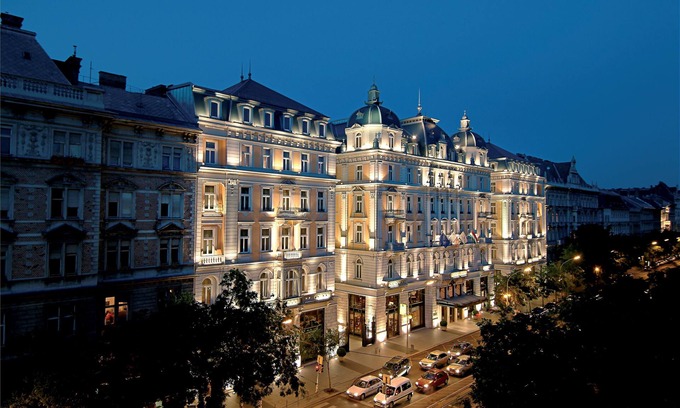Erzsebetvaros Hotel | Corinthia Budapest