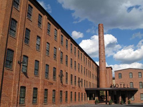 Lancaster Hotel | Cork Factory Hotel