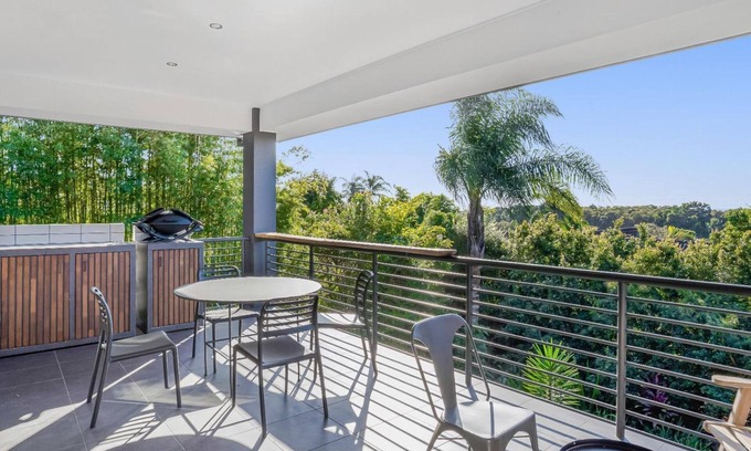 Suffolk Park House | Corker in Suffolk Park - Belle Escapes Byron Bay. A spacious 4 bedroom home