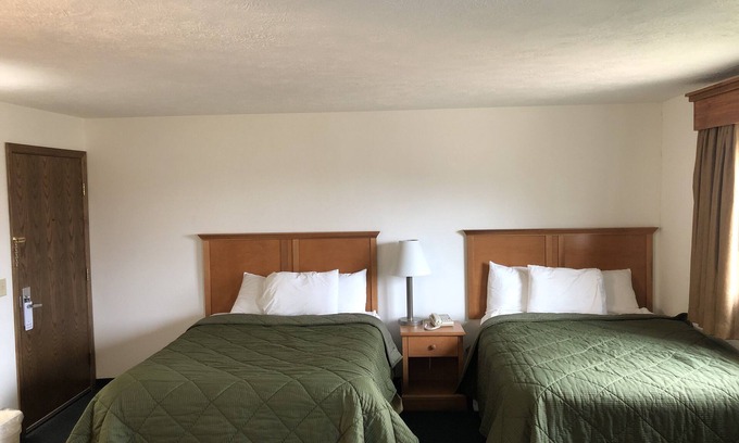 Mitchell Bed & Breakfast | Corn Palace Inn