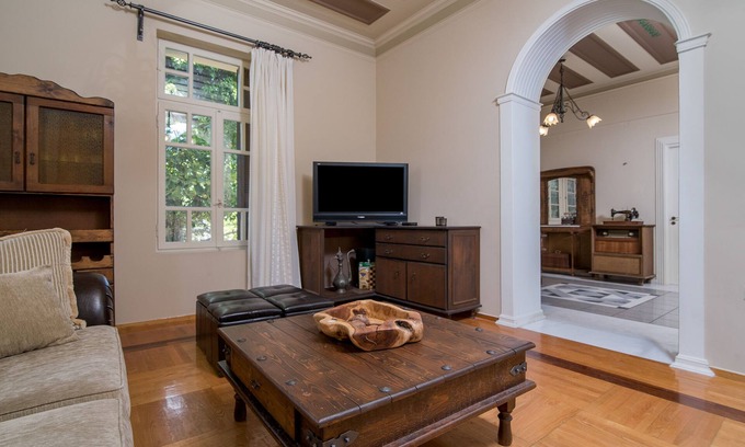 Chania Town House | Cornelia’s Garden Historic home at Chania Center
